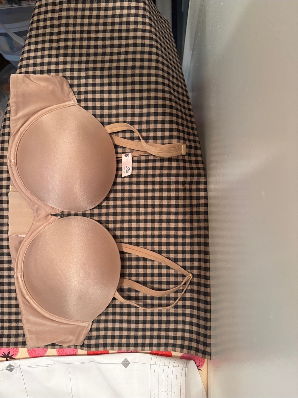 Victoria's Secret Light Nude Push-up Bra